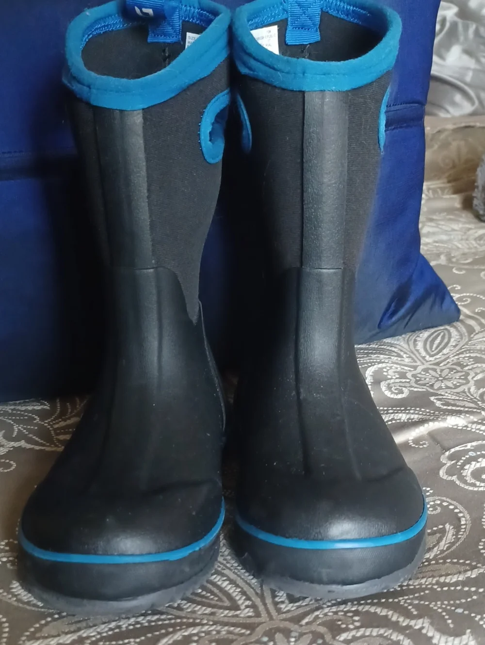 DSG Kids Black and Blue Snowbound Winter Boots, Size13